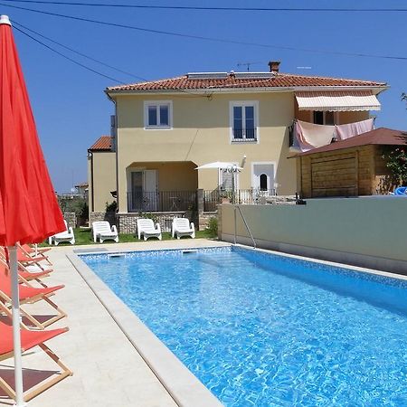 Apartments Villa Ela Ουμάγκ Εξωτερικό φωτογραφία