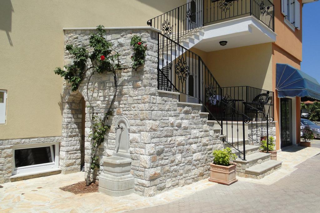 Apartments Villa Ela Ουμάγκ Εξωτερικό φωτογραφία