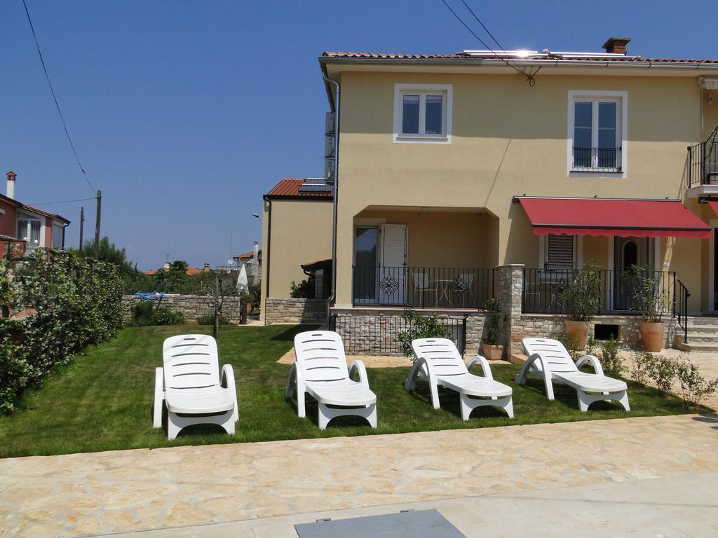Apartments Villa Ela Ουμάγκ Εξωτερικό φωτογραφία